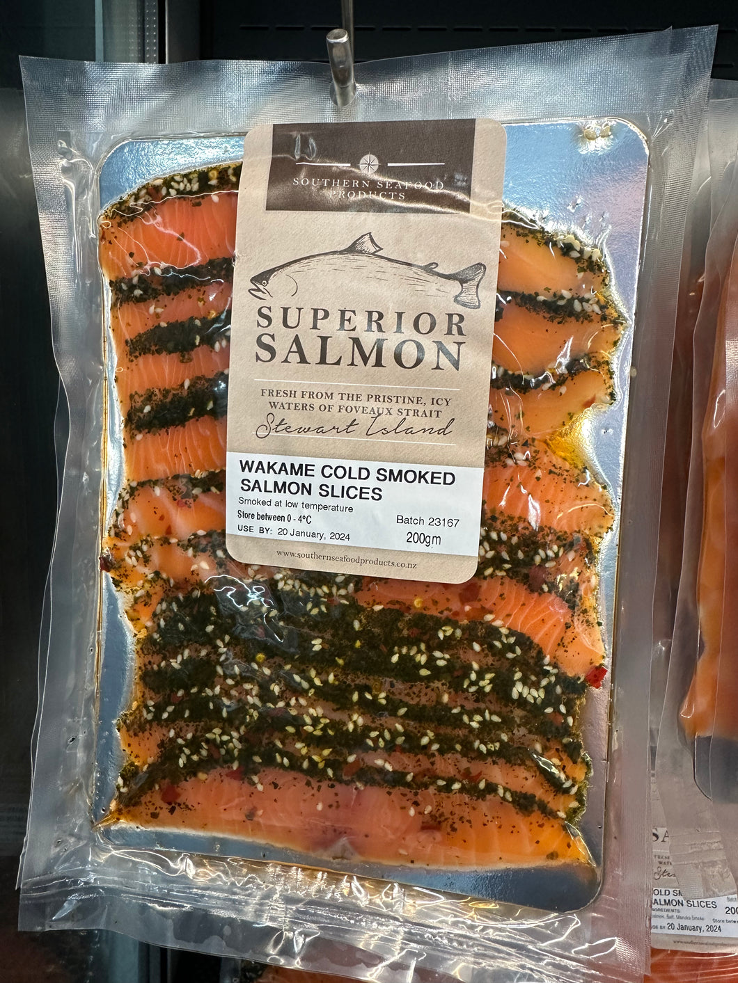 Cold Smoked Salmon Slices - Wakame Flavour 200G