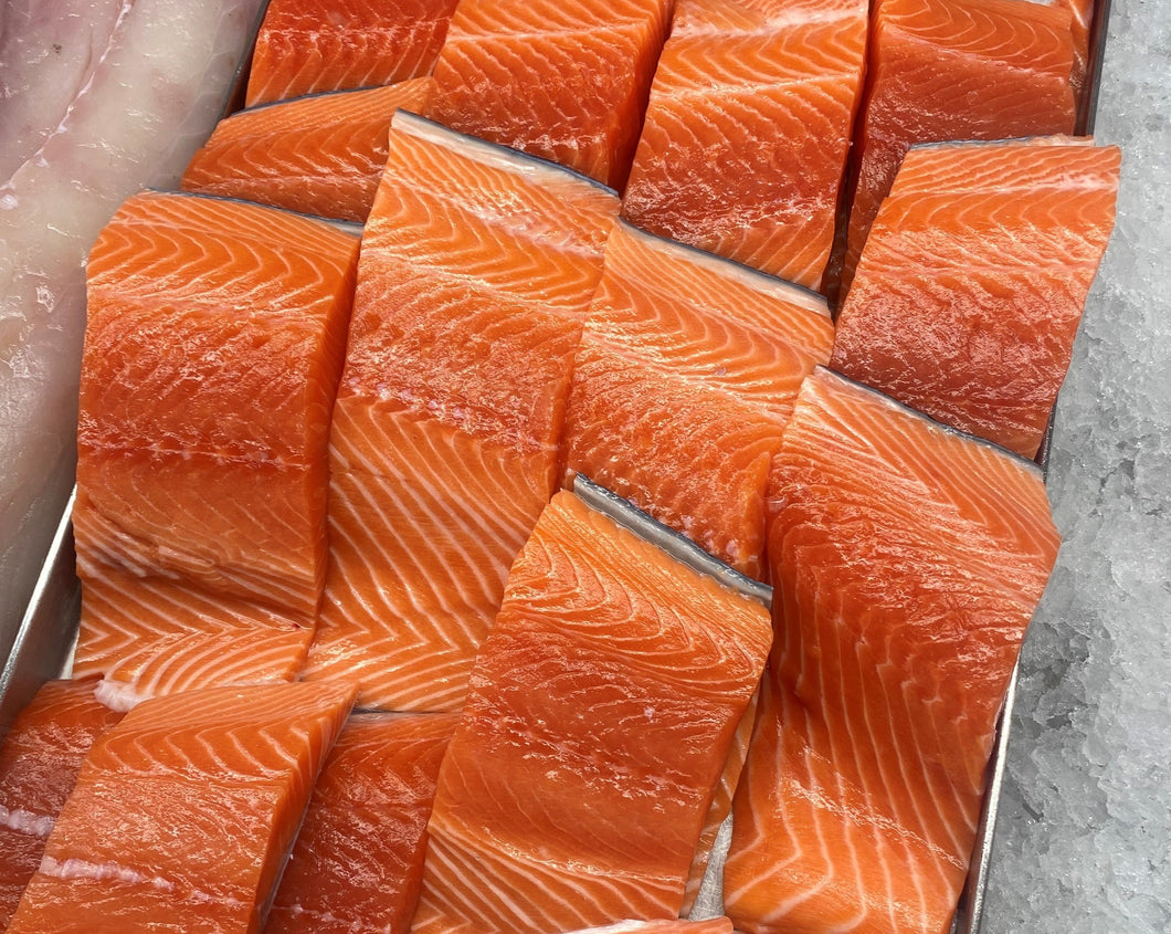 1KG Fresh NZ Salmon Portion (Skin on & De-Boned)